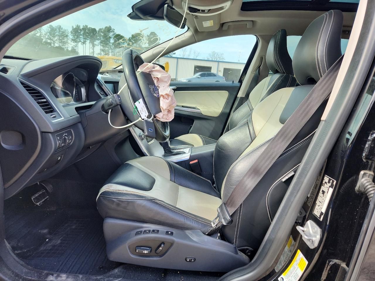 2017 Volvo Xc60 T6 Dynamic