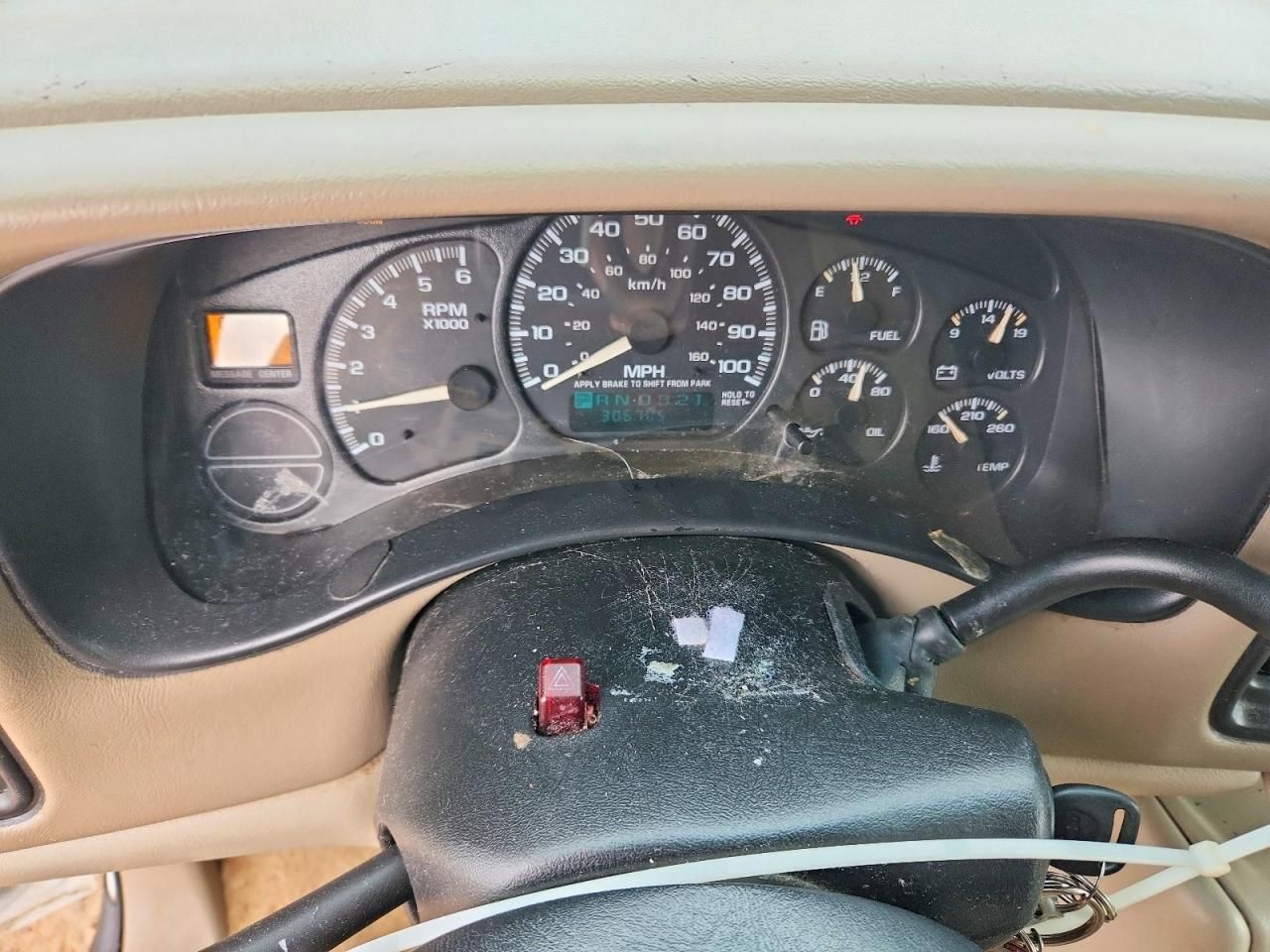 2002 Chevrolet Tahoe C1500