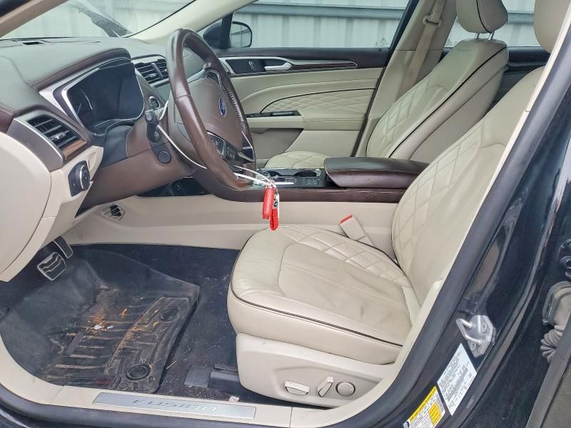 2018 Ford Fusion Titanium/platinum hev