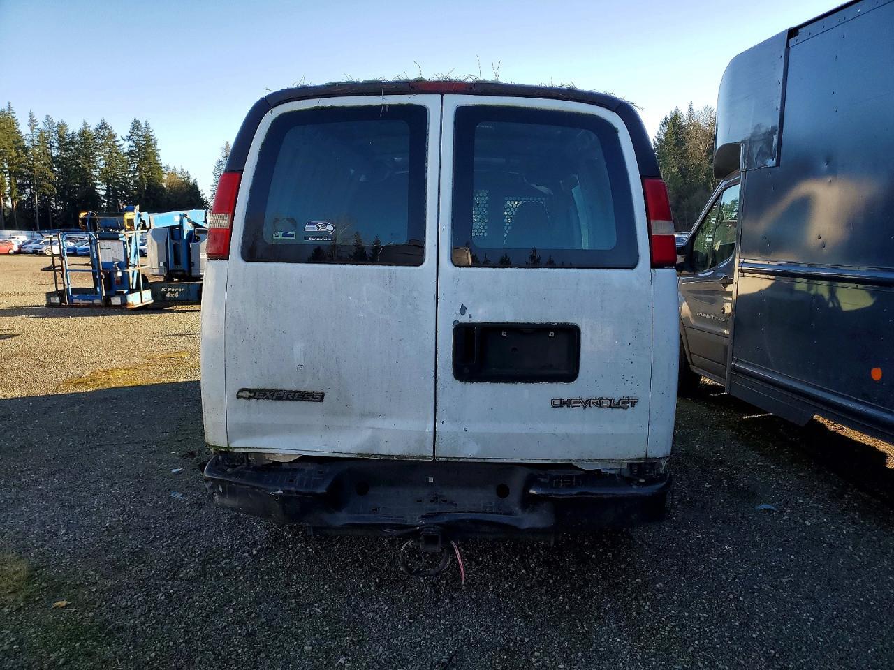 2006 Chev Rolet Express G2500 Delivery Van