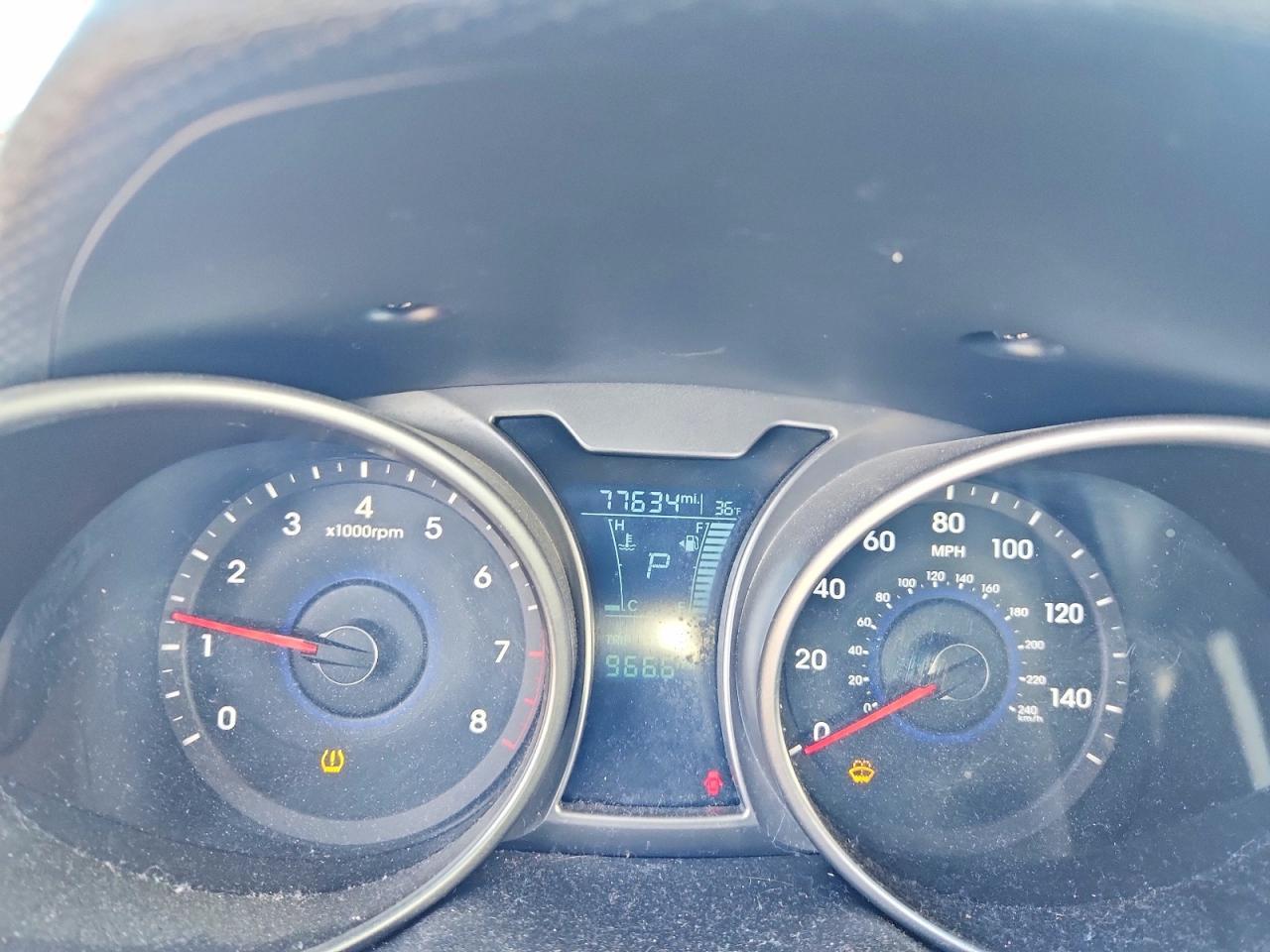 2017 Hyundai Veloster Base