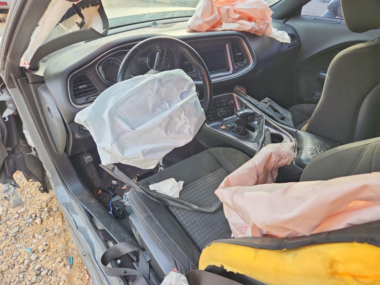 2018 Dodge Challenger sxt