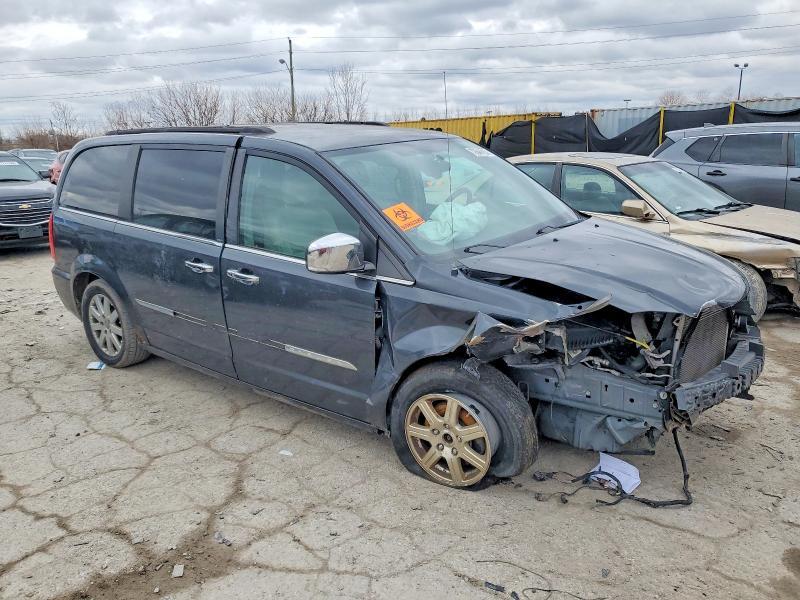 2011 Chrysler Town & Country Touring l