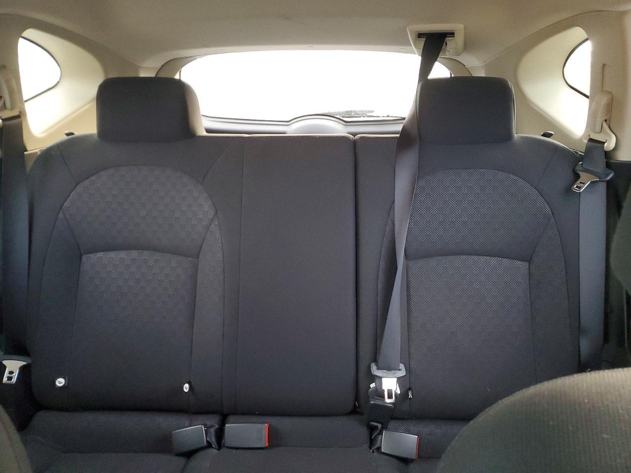 2010 Nissan Rogue s