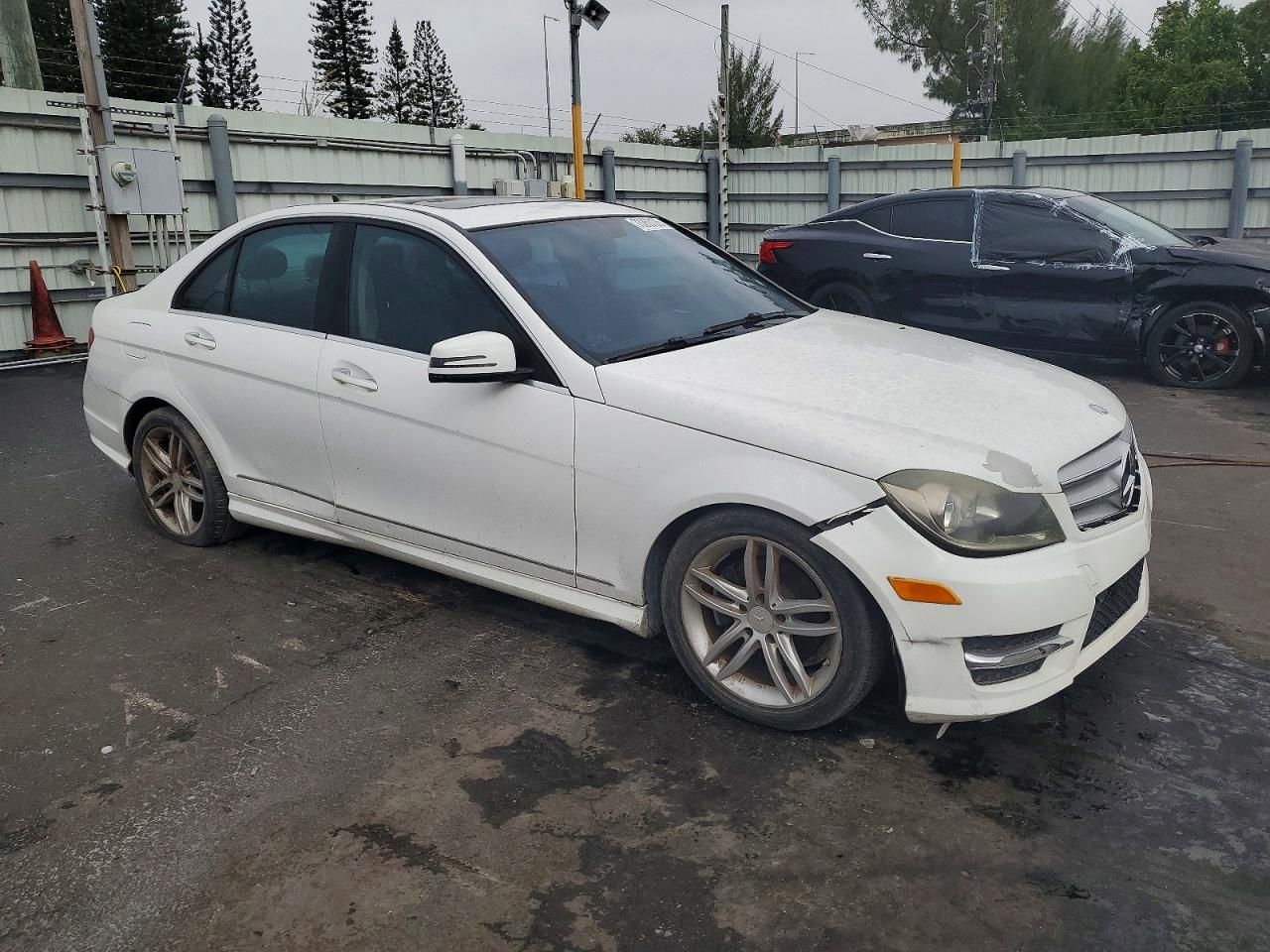 2013 Mercedes-Benz C 250