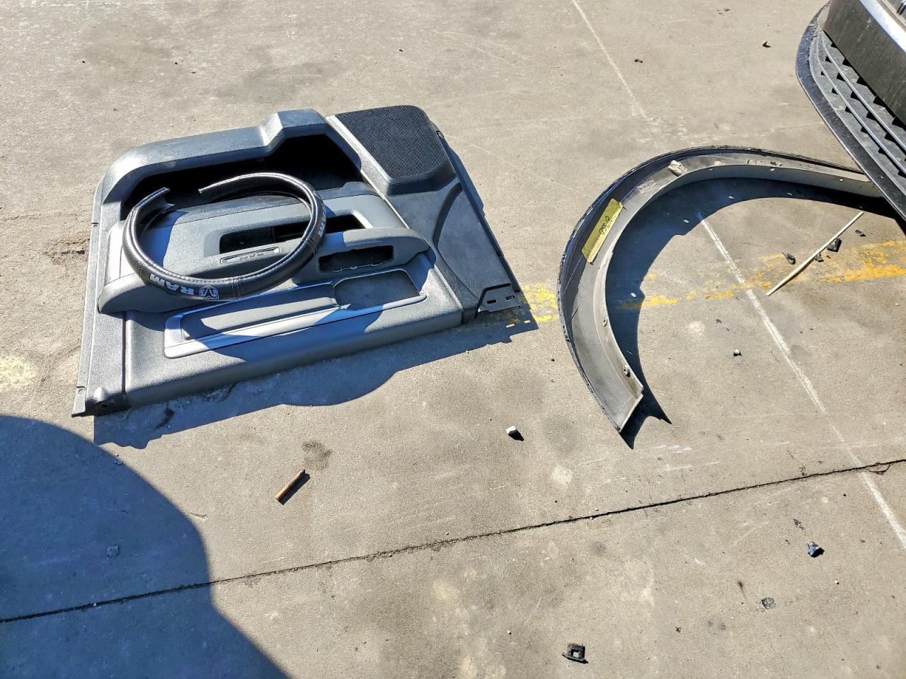 2015 Dodge RAM 1500 SLT