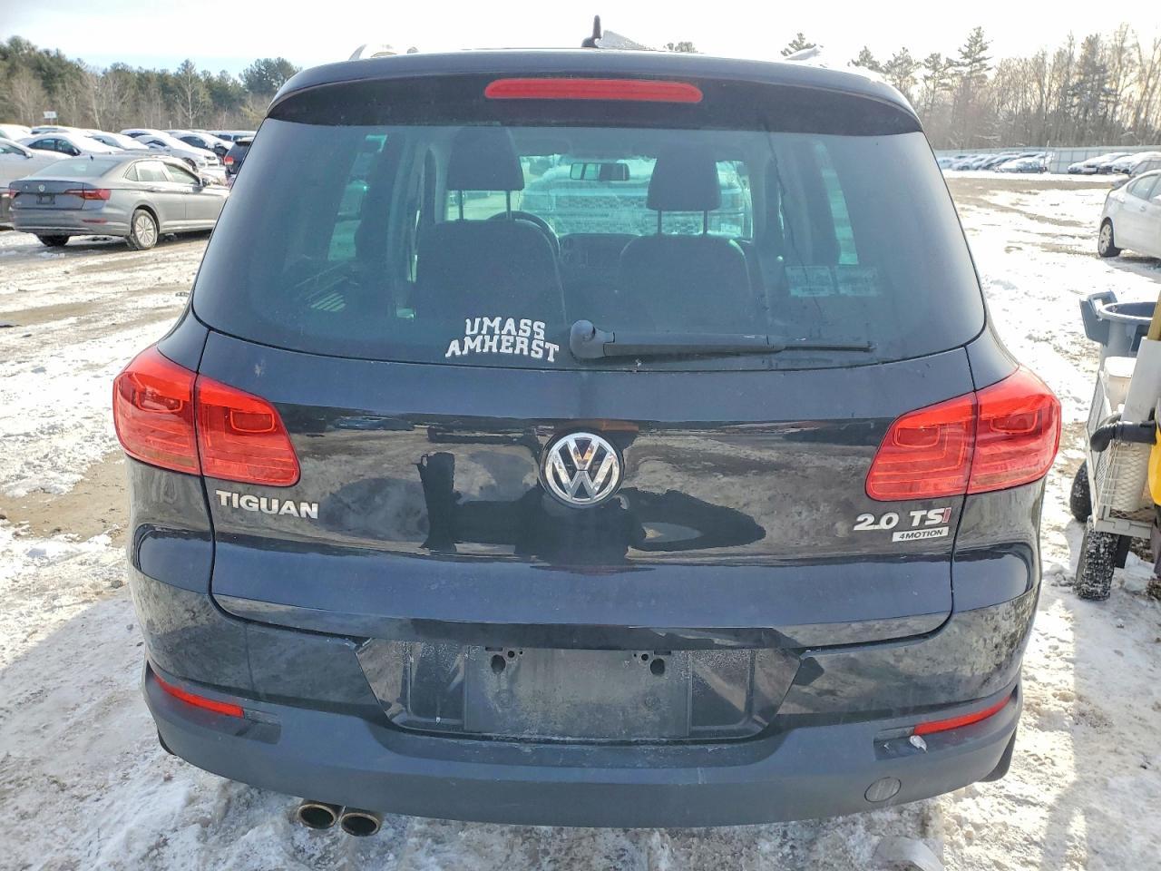 2015 Volkswagen Tiguan s