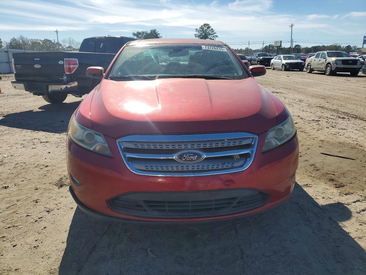 2010 Ford Taurus sel