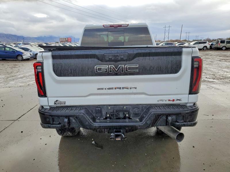 2025 GMC Sierra K2500 At4x