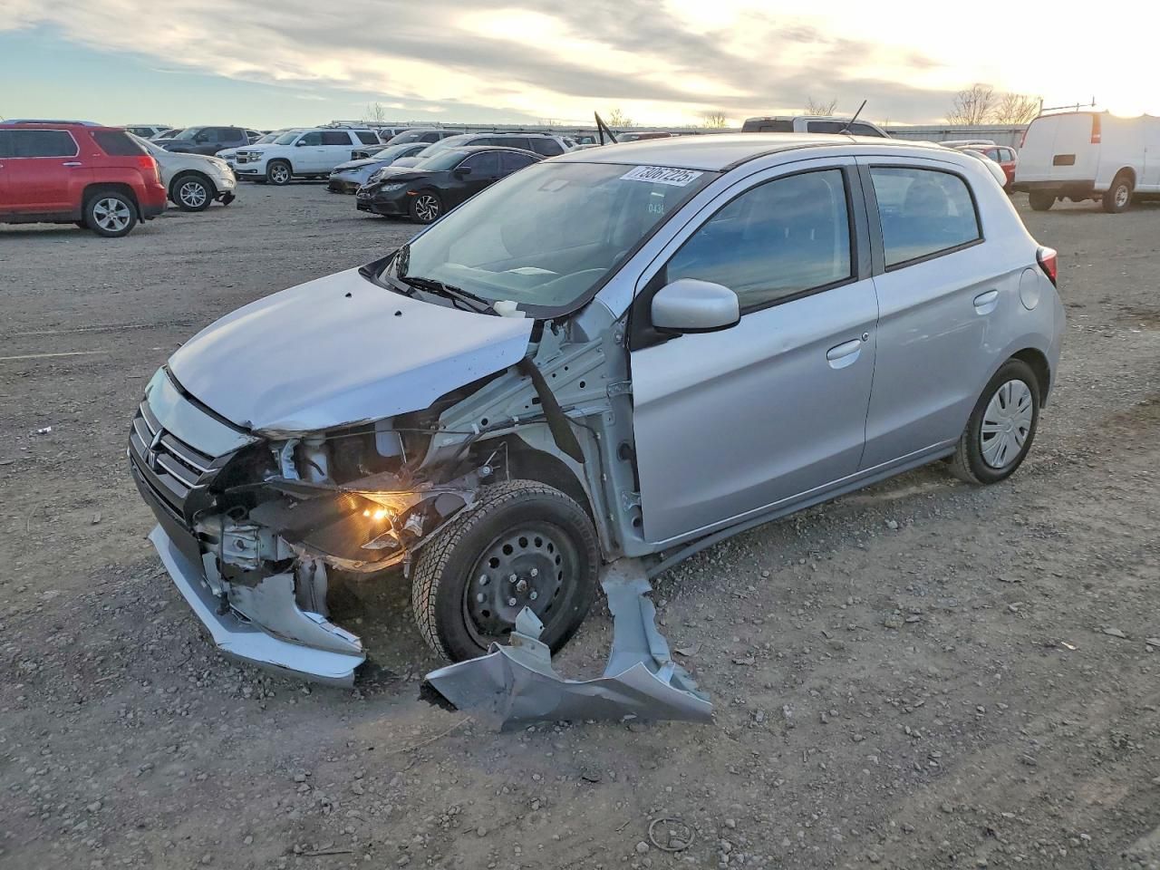 2022 Mitsubishi Mirage es