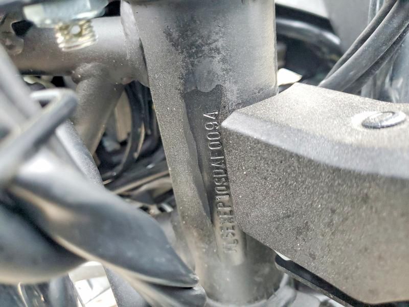 2025 Kawasaki EX650 P