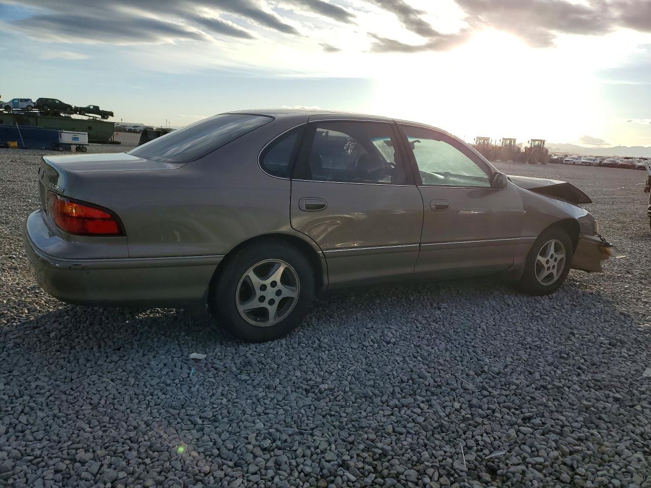 1998 Toyota Avalon xl