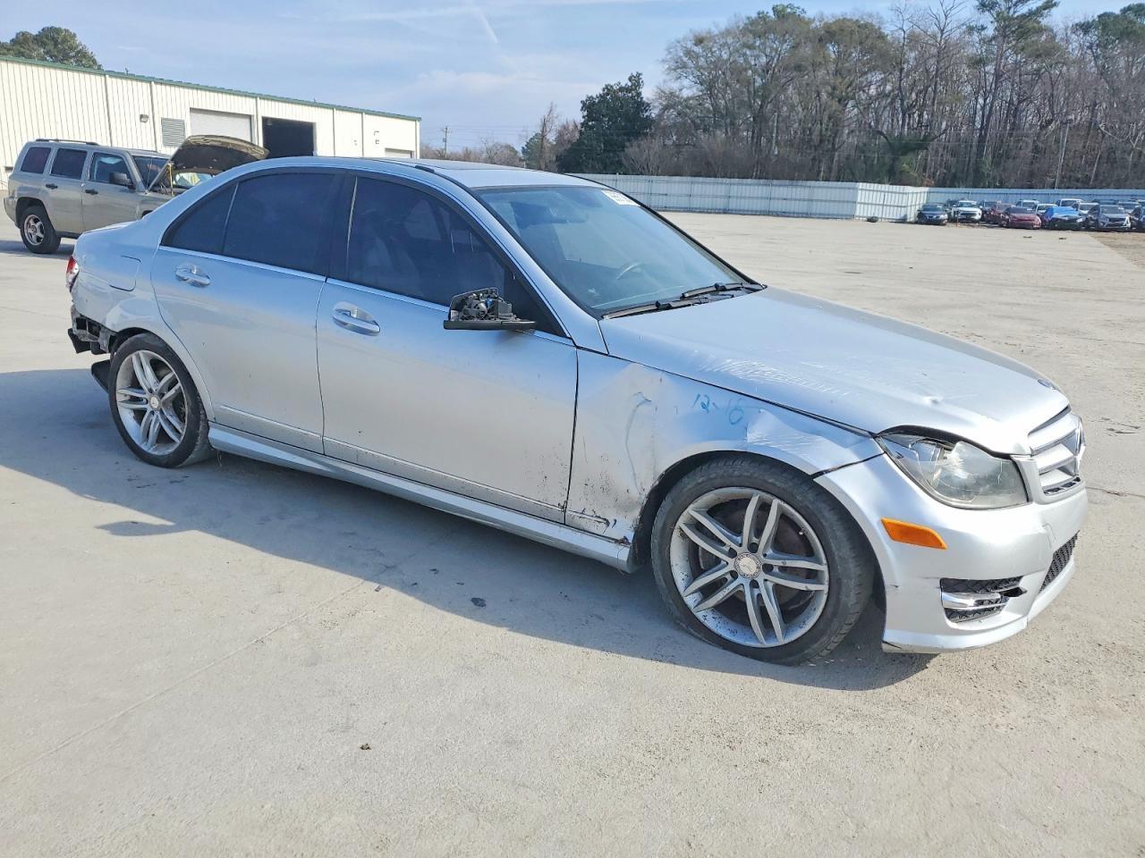 2013 Mercedes-Benz C 250