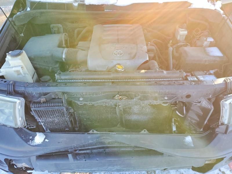 2010 Toyota Tundra Double cab SR5