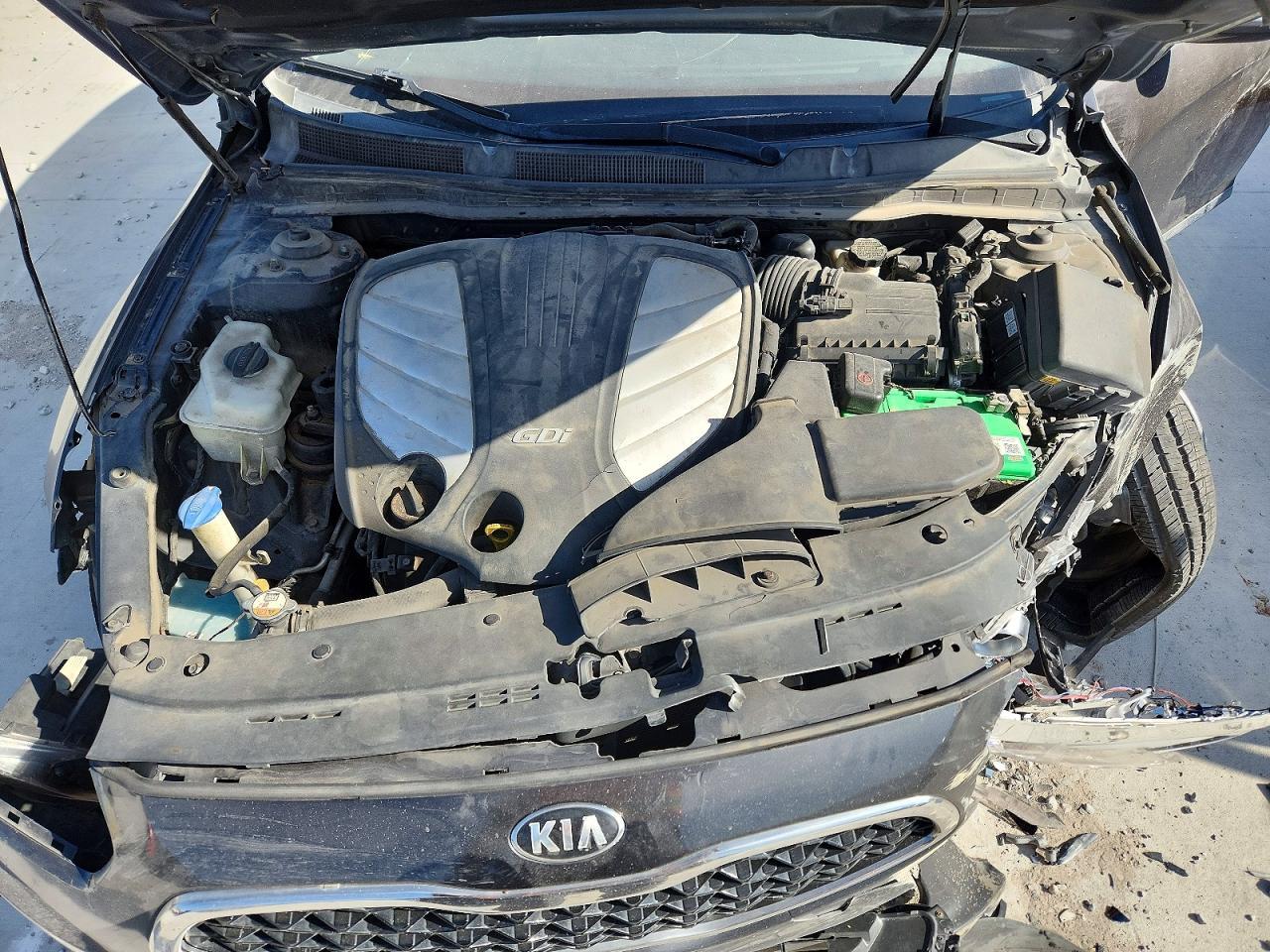 2014 KIA Cadenza Premium