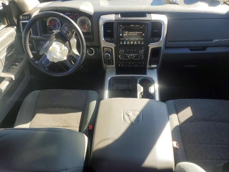 2017 Dodge Ram 1500 slt