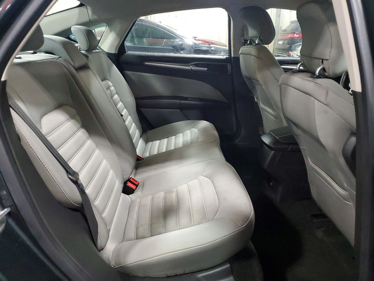 2015 Ford Fusion s