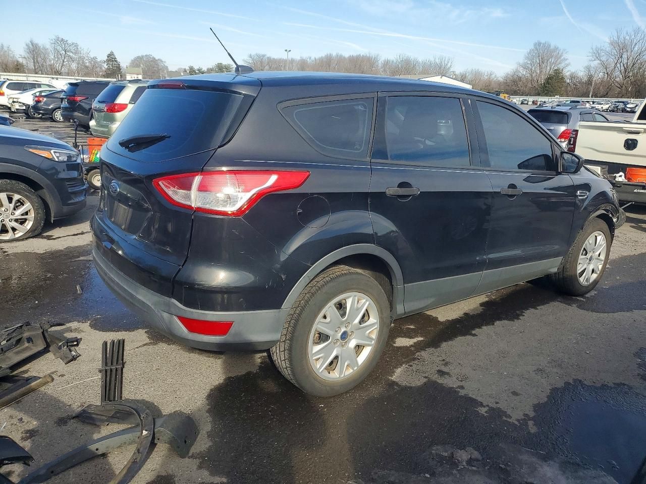 2013 Ford Escape s
