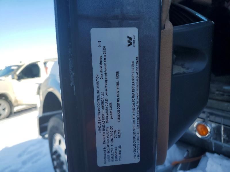 2020 Western Star 2020 Western Star 4900 Semi Truck