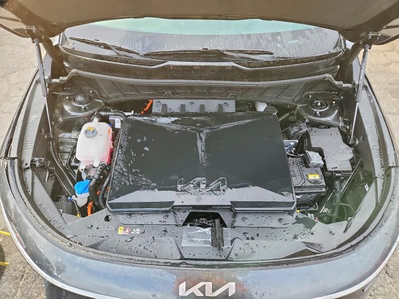 2025 KIA Niro Wind