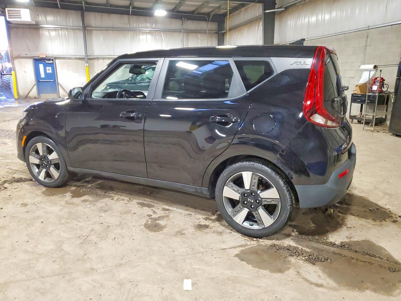 2020 KIA Soul ex