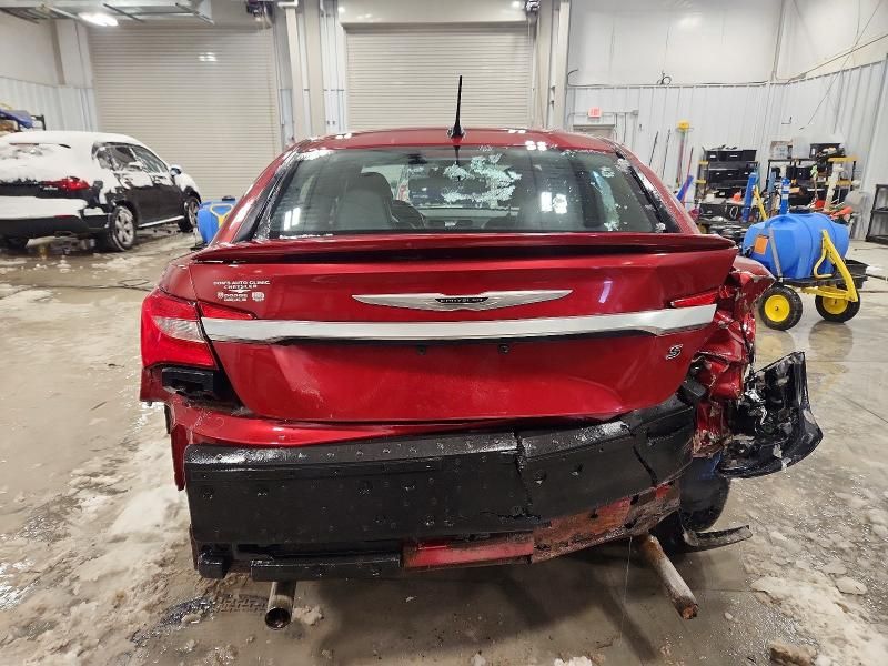 2013 Chrysler 200 Limited