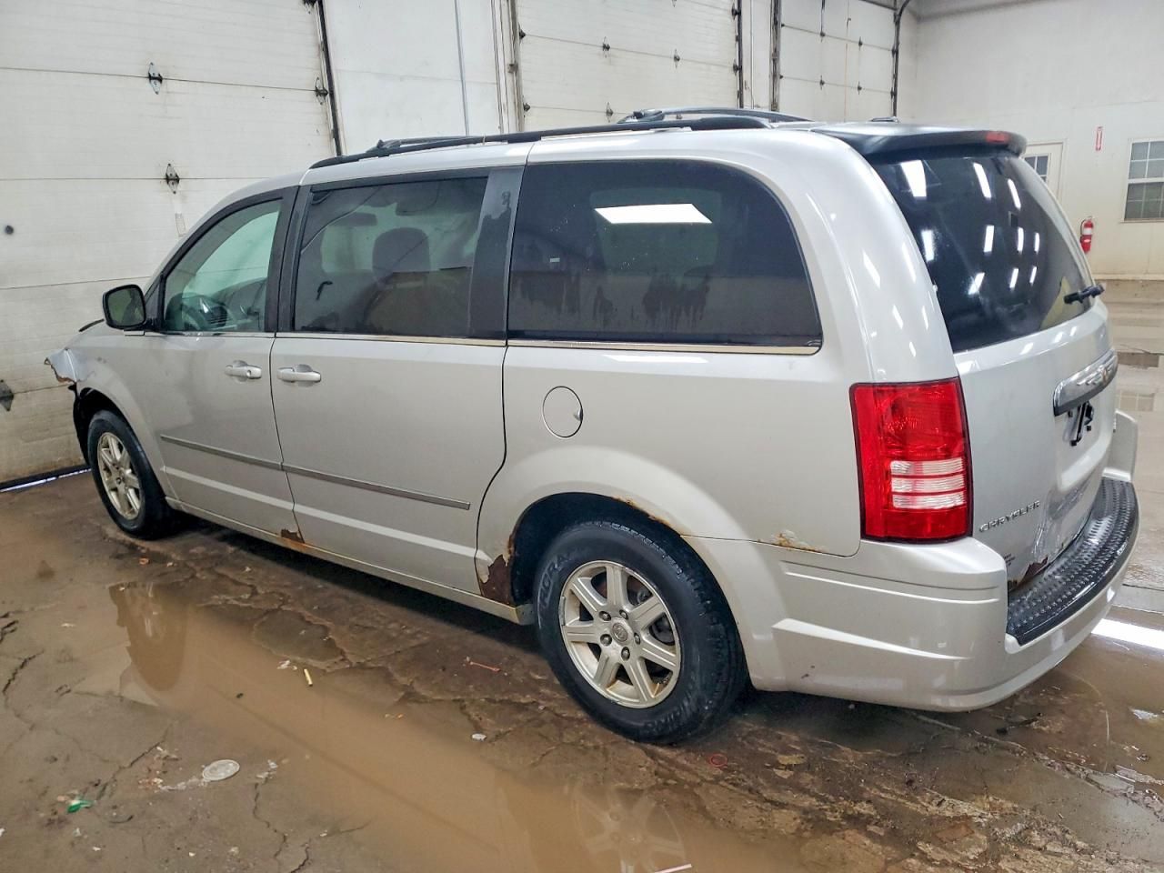 2010 Chrysler Town & Country Touring