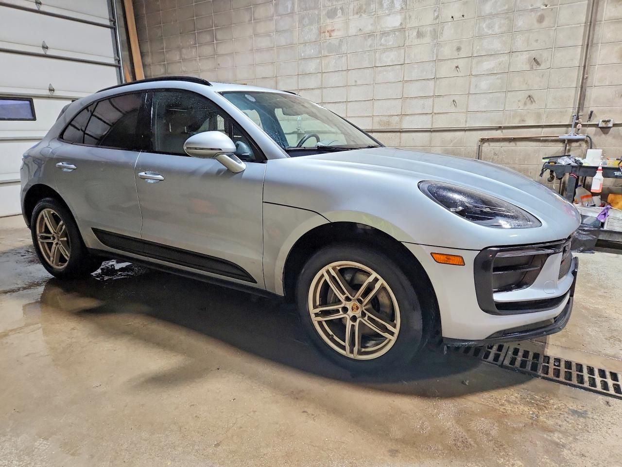 2022 Porsche Macan