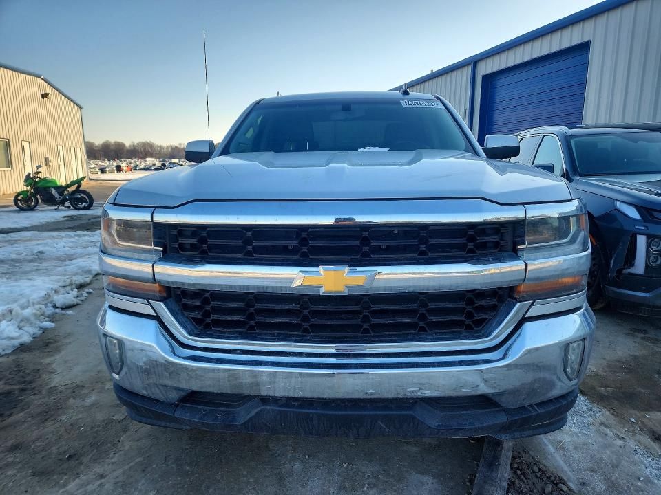 2017 Chevrolet Silverado C1500 lt