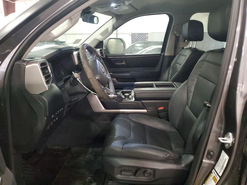 2024 Toyota Tundra Crewmax sr