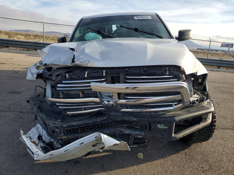 2016 Dodge Ram 1500 slt