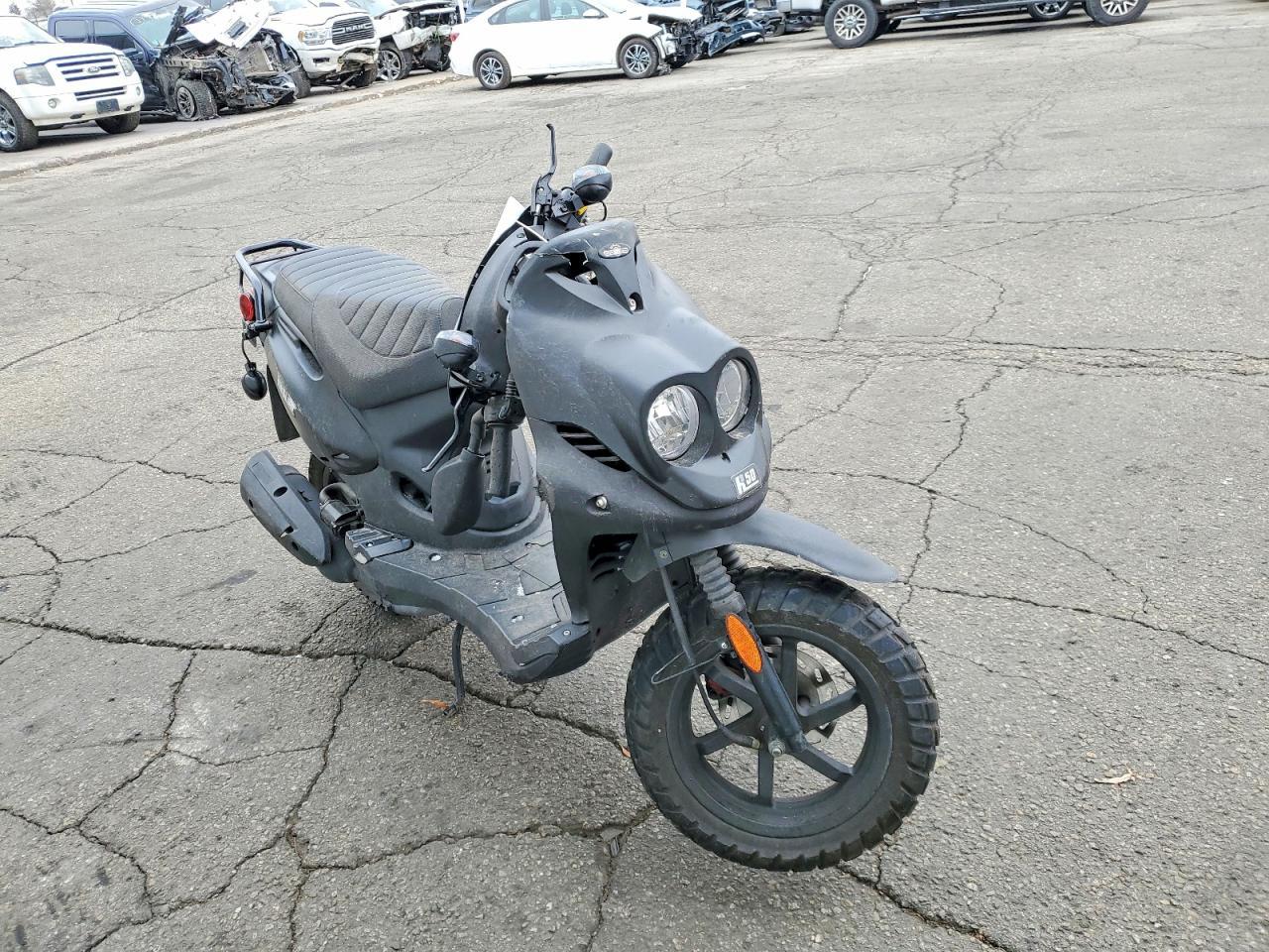 2024 Genuine Scooter Co. Roughhouse 50