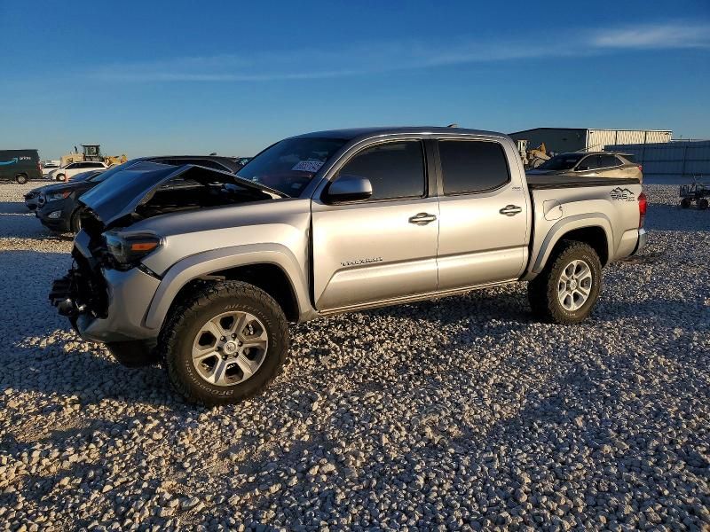 2018 Toyota Tacoma Double cab