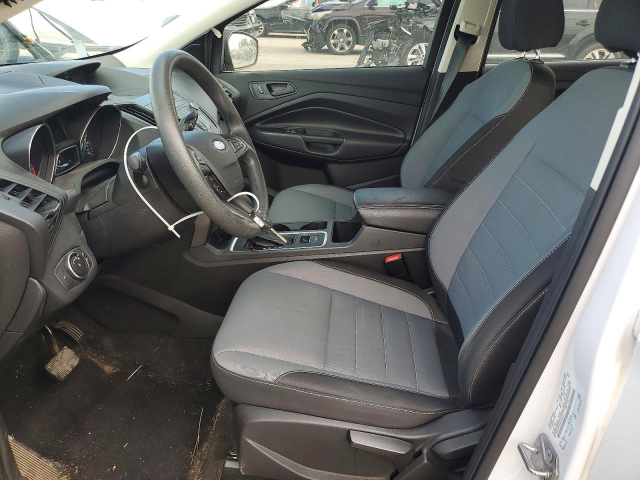 2017 Ford Escape s