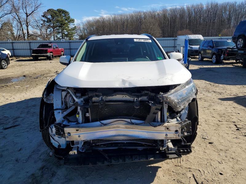 2021 Toyota Rav4 le