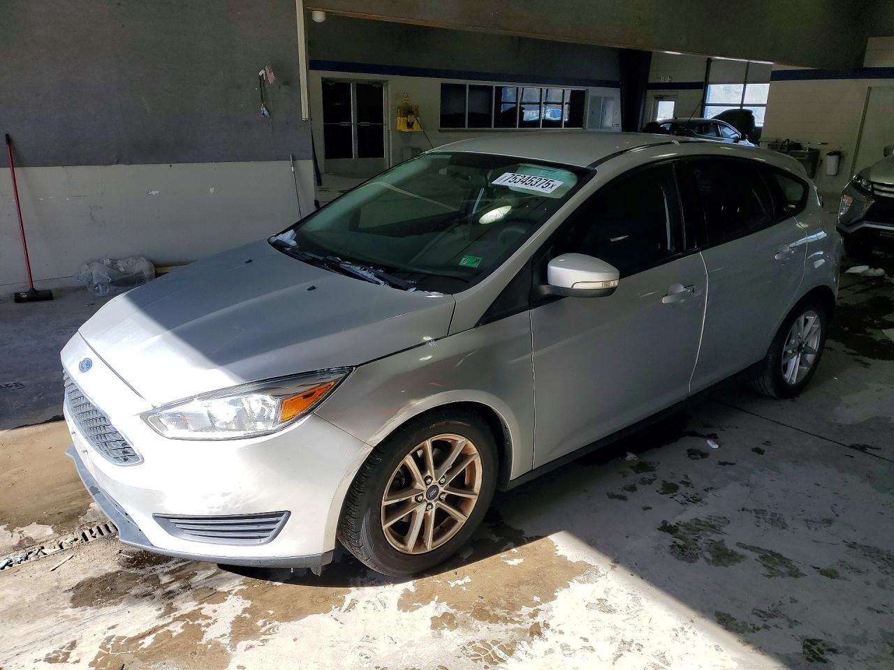 2016 Ford Focus se