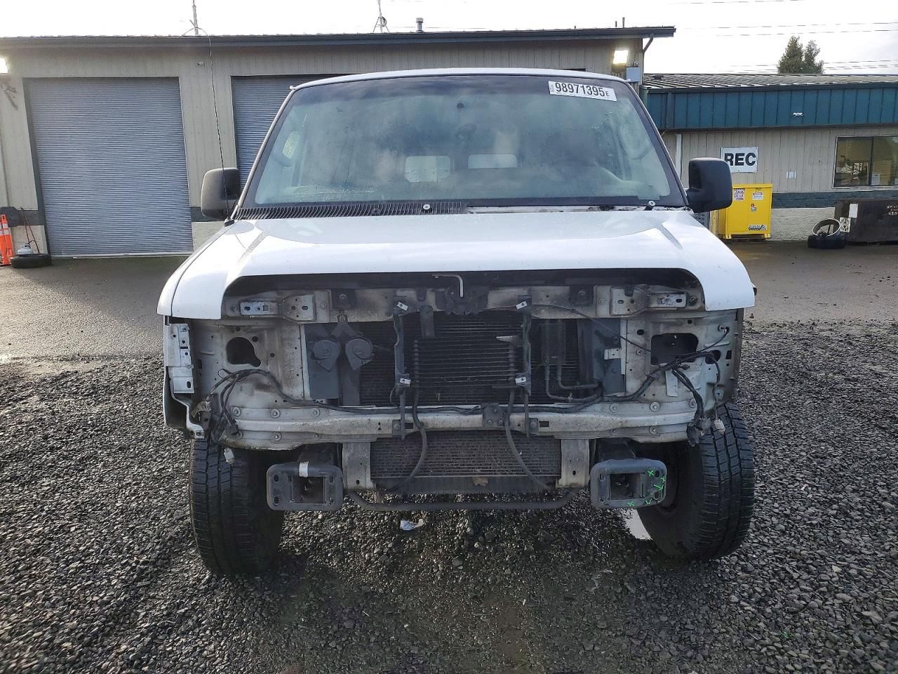 2009 Ford Econoline E250 van