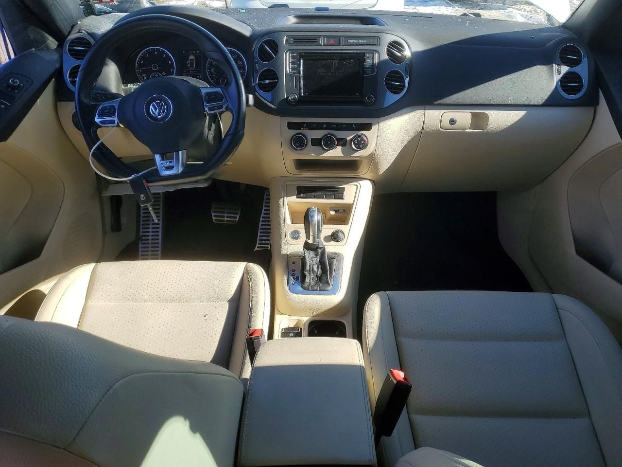 2016 Volkswagen Tiguan s