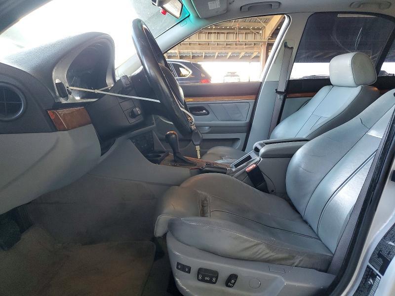 2002 BMW 5 Series