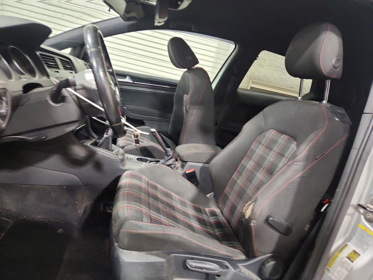 2015 Volkswagen GTI