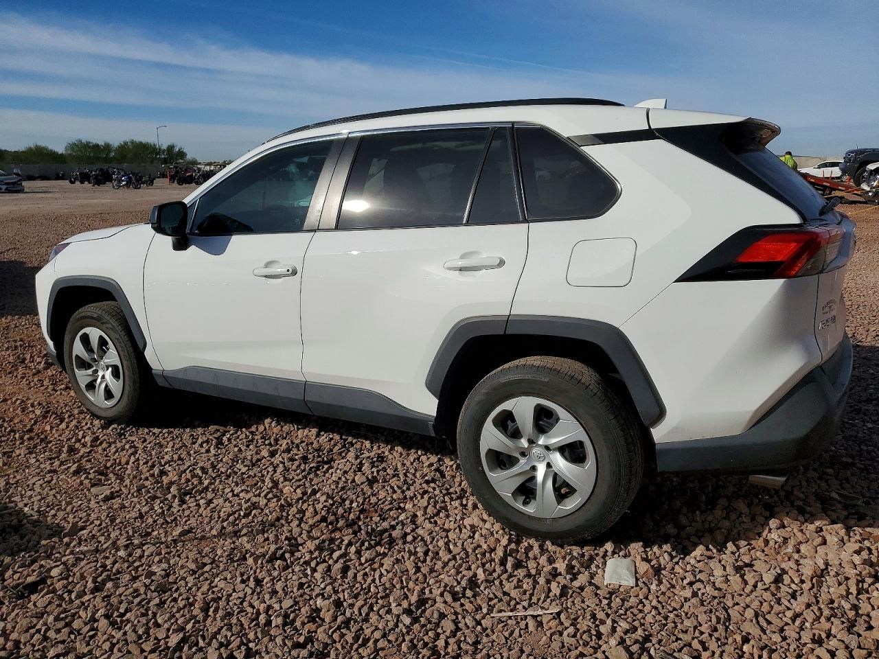 2021 Toyota Rav4 le