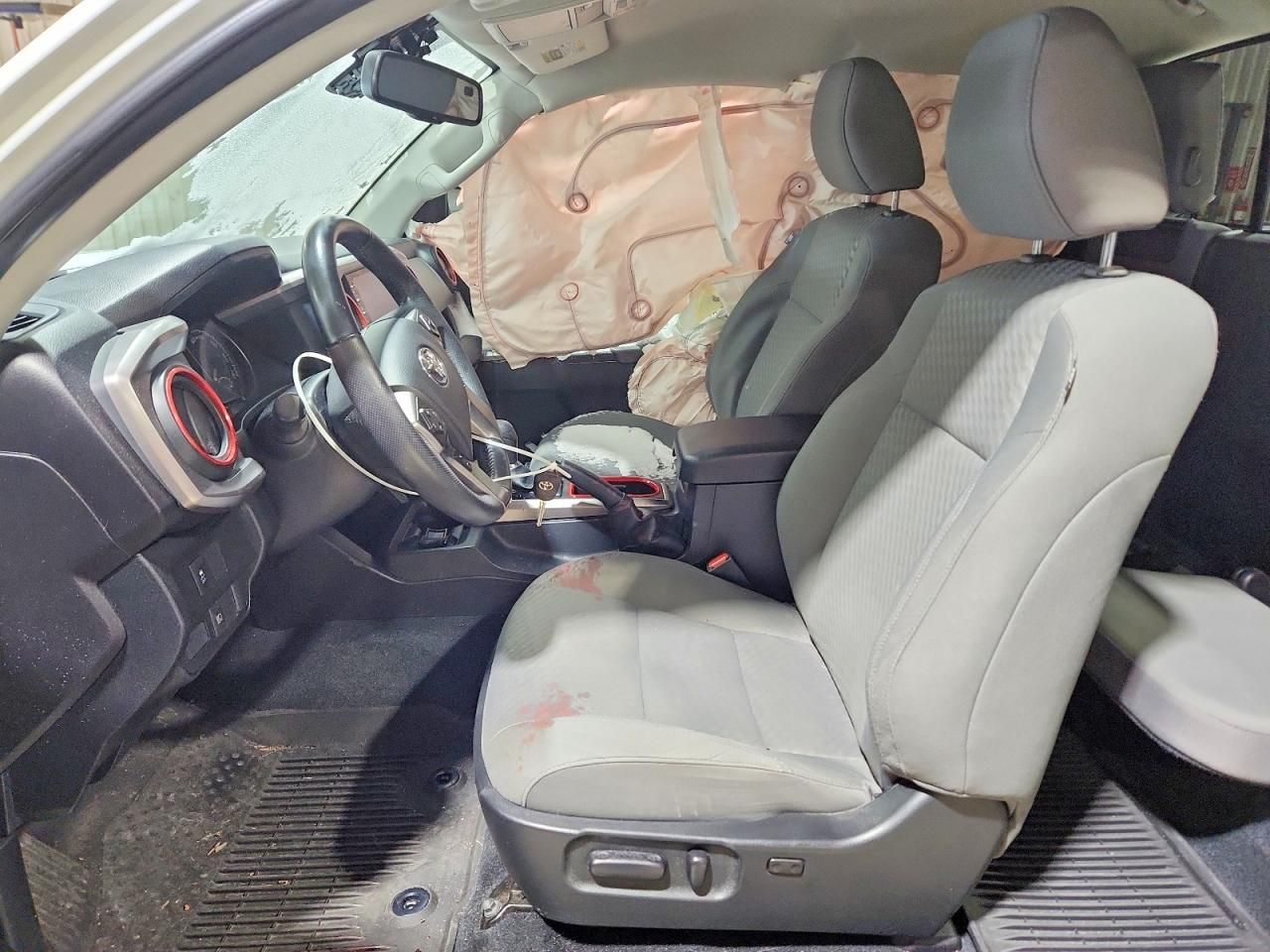 2022 Toyota Tacoma Access cab