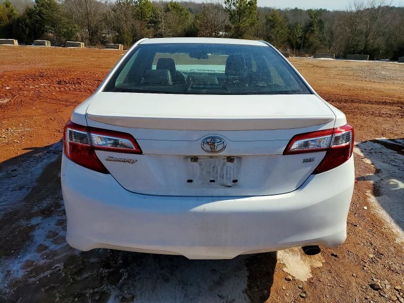 2013 Toyota Camry l