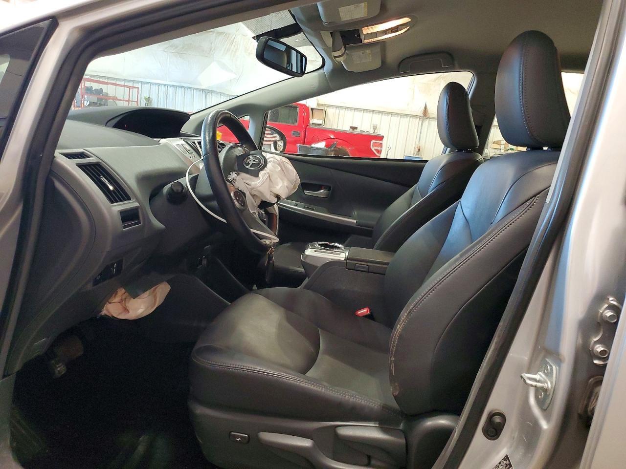 2014 Toyota Prius v
