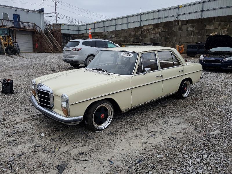 1969 Mercedes-Benz 220d