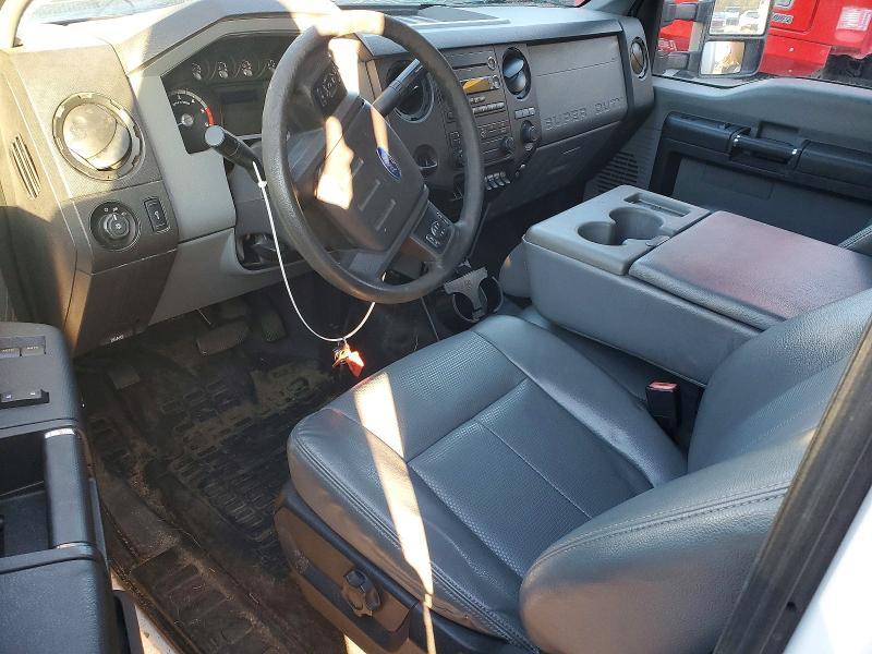 2016 Ford F550 Super Duty box Truck
