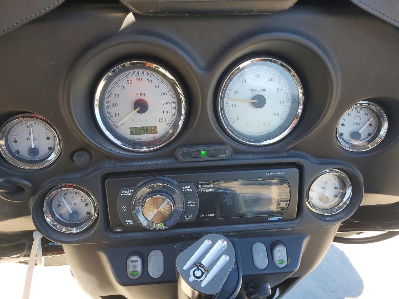 2008 Harley-Davidson Flhx 105TH Anniversary Edition