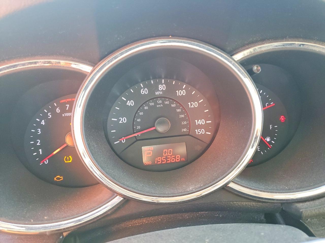 2013 KIA Sorento lx