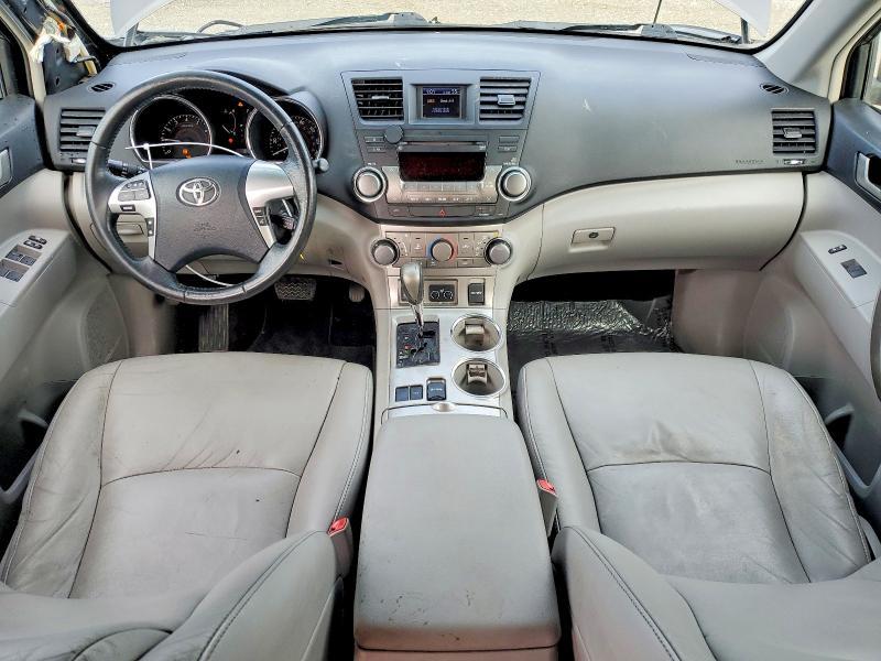 2012 Toyota Highlander Base