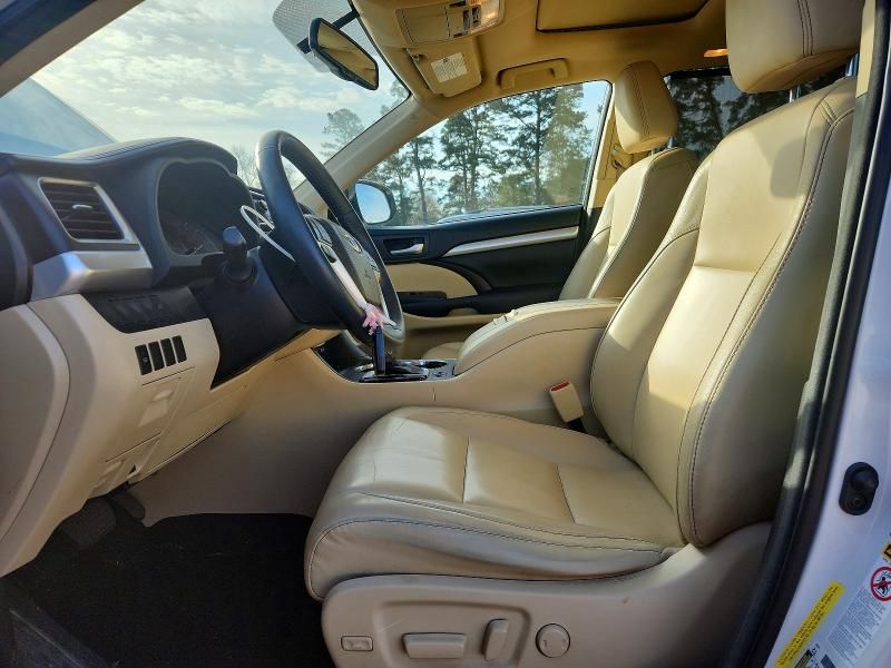 2016 Toyota Highlander xle